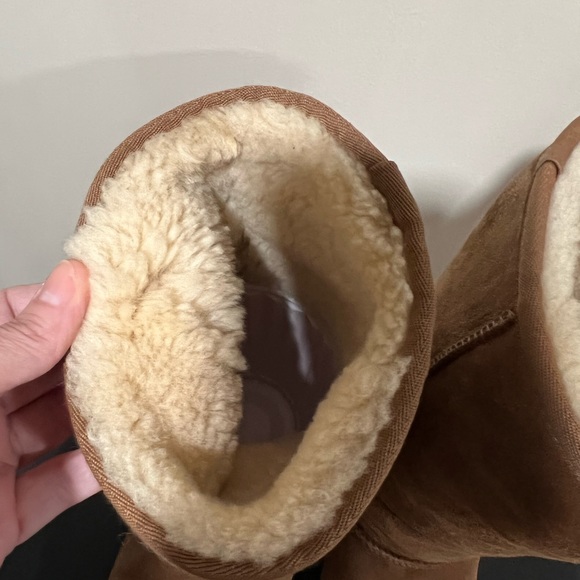 Ugg boots - Picture 4 of 5